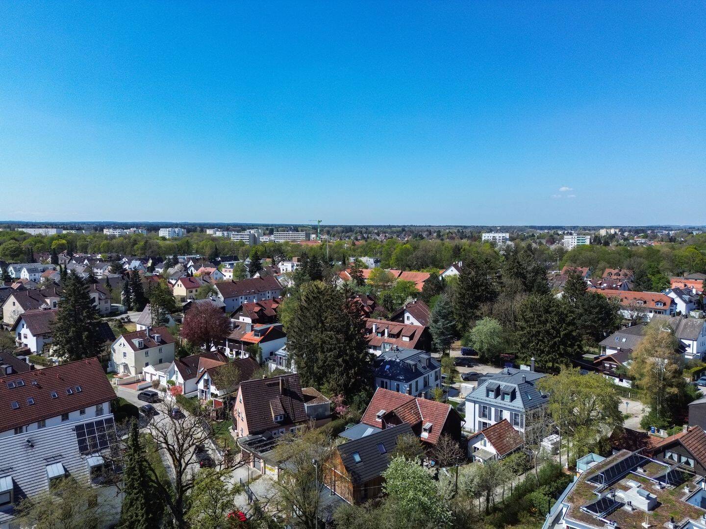 Forstenried – Ruhig. Großzügig. Zeitgemäß. – Gartenterrasse zum Genießen! – 81476 München – Vorschaubild 3