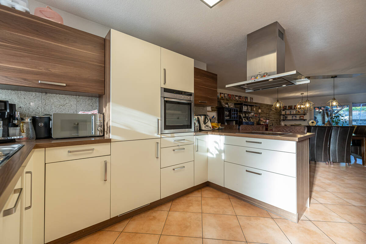 Hausgefühl pur: modernes Wohnen mit Reihenendhaus-Charakter in Gondelsheim, 75053 Gondelsheim