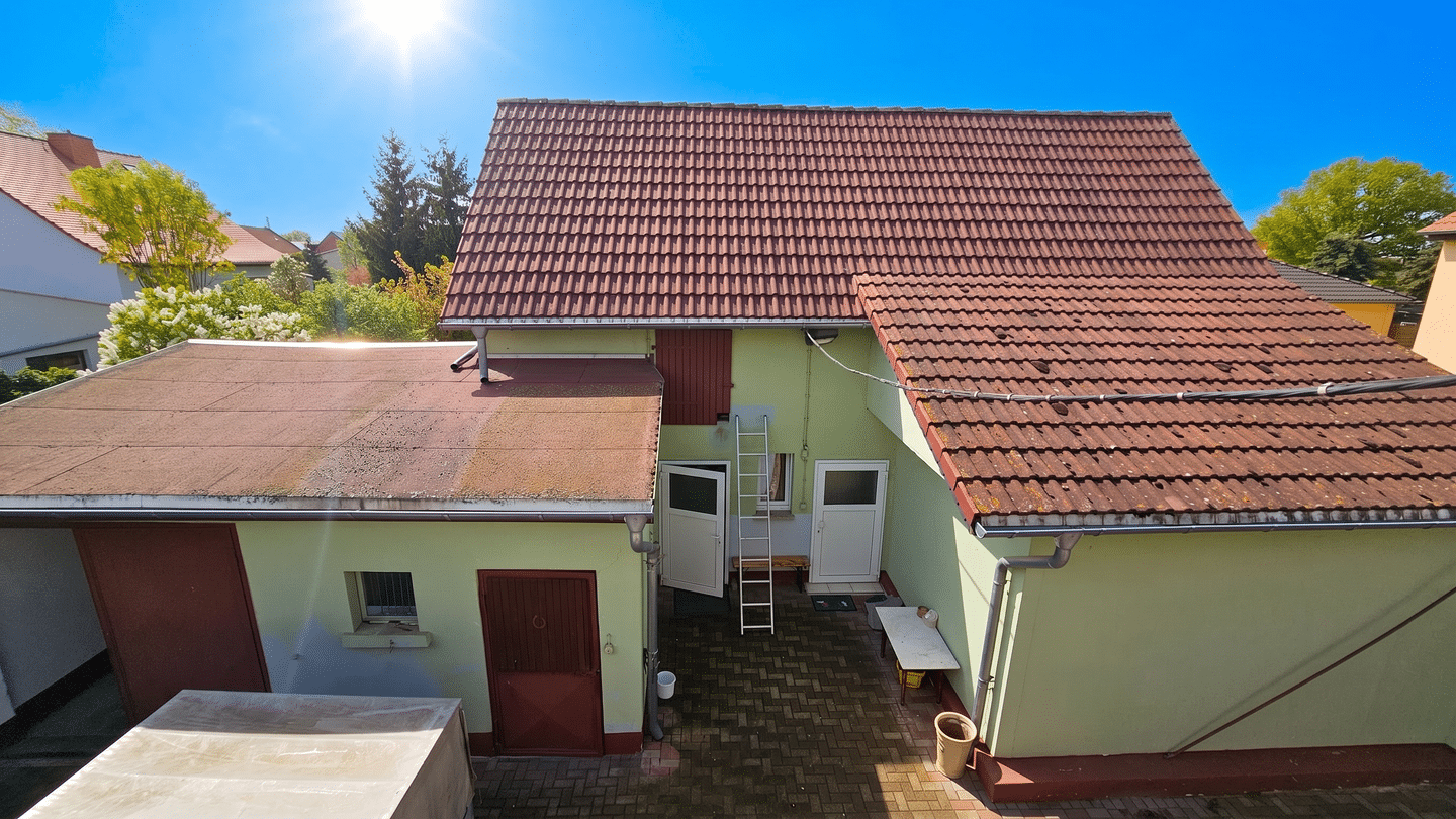 Charmantes Einfamilienhaus mit großzügigem Grundstück, vielseitigen Nebengebäuden und viel Potenzial in Alperstedt, 99195 Alperstedt