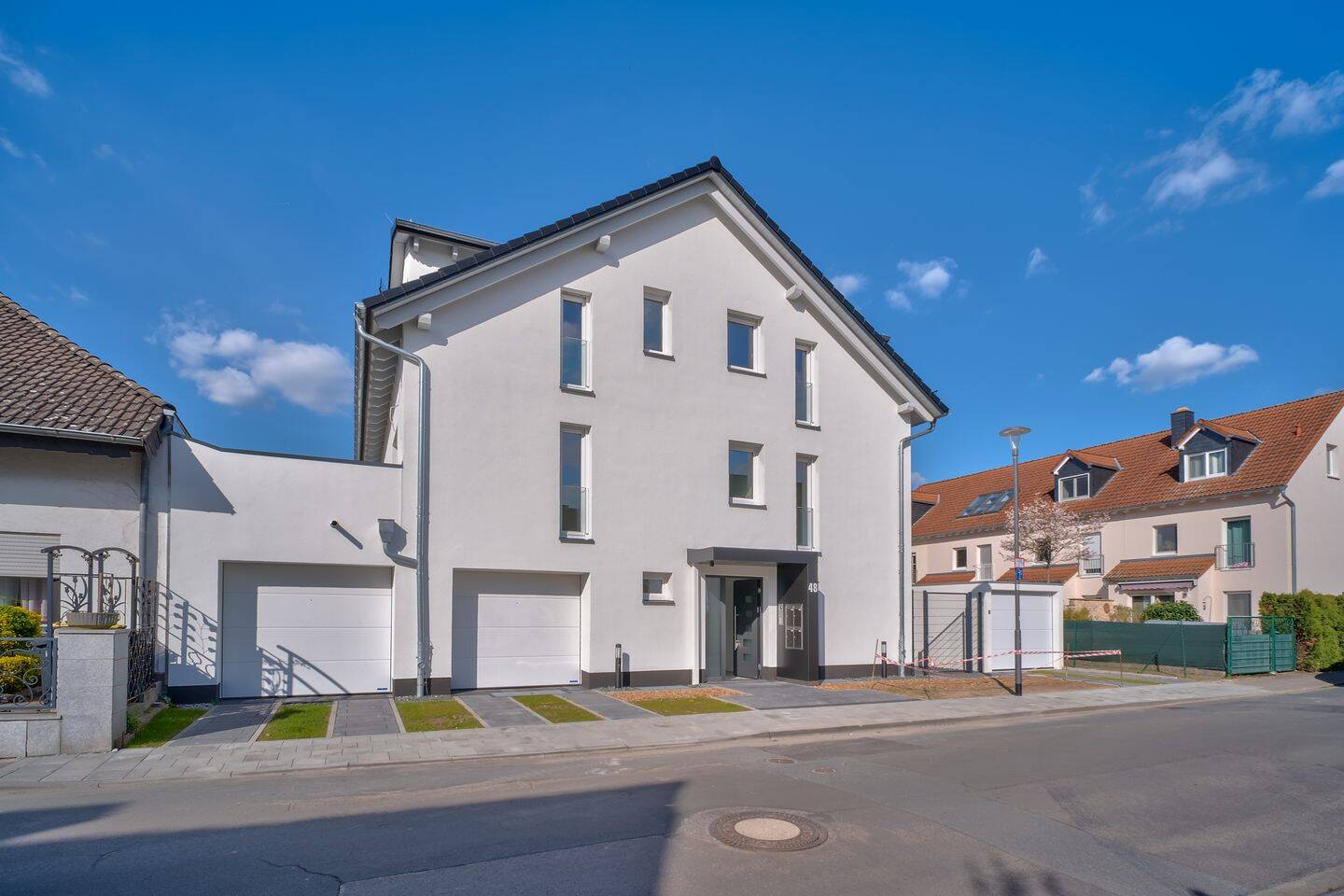 #360° Besichtigung ***Villa Rosenhöhe*** Erstbezug mit Terrasse und Garten, 63069 Offenbach am Main (Lauterborn Offenbach am Main Rosenhöhe)