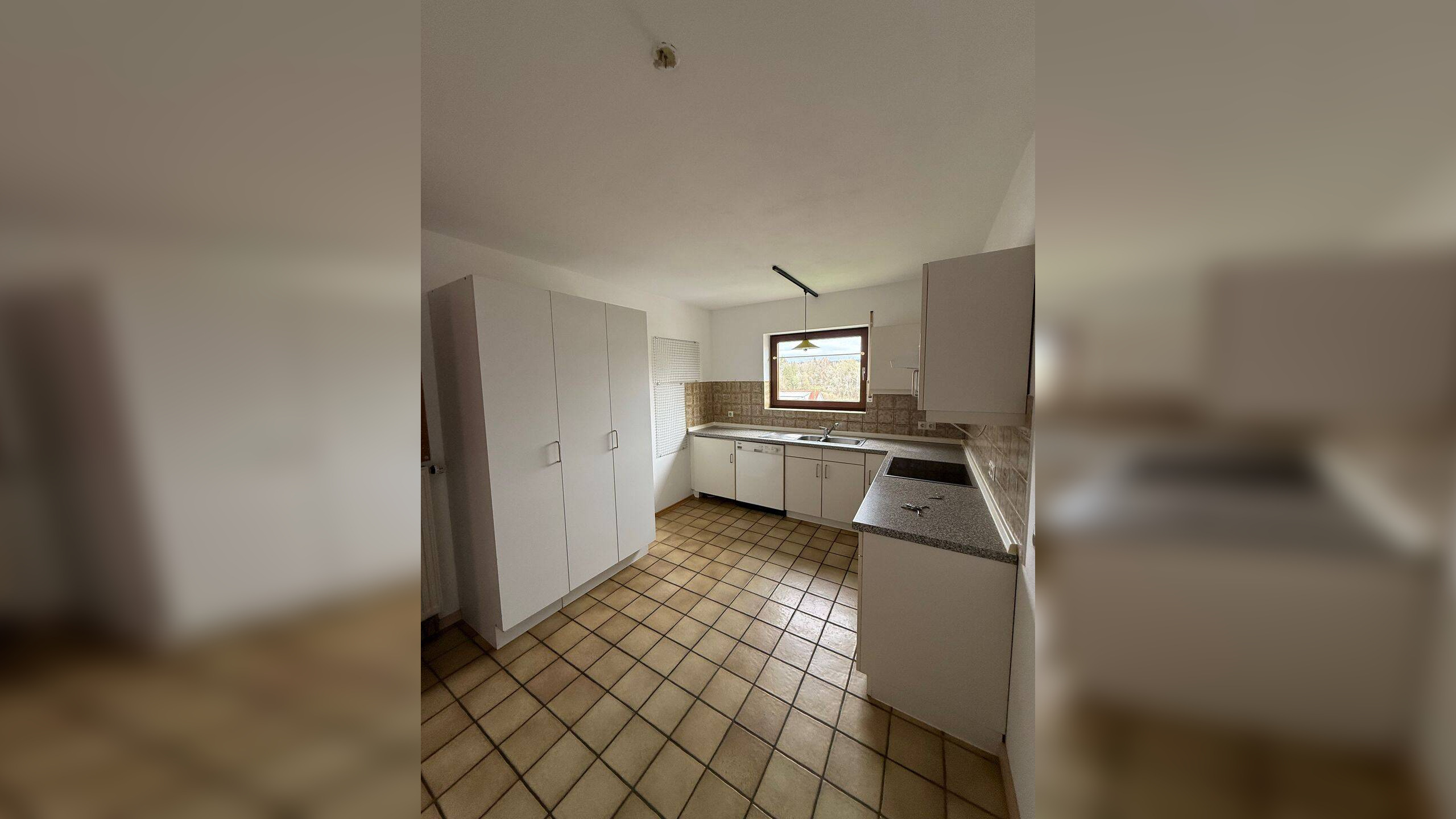 Gut geschnittene 4 Zimmerwohnung In Konstanz Wollmatingen., 78467 Konstanz