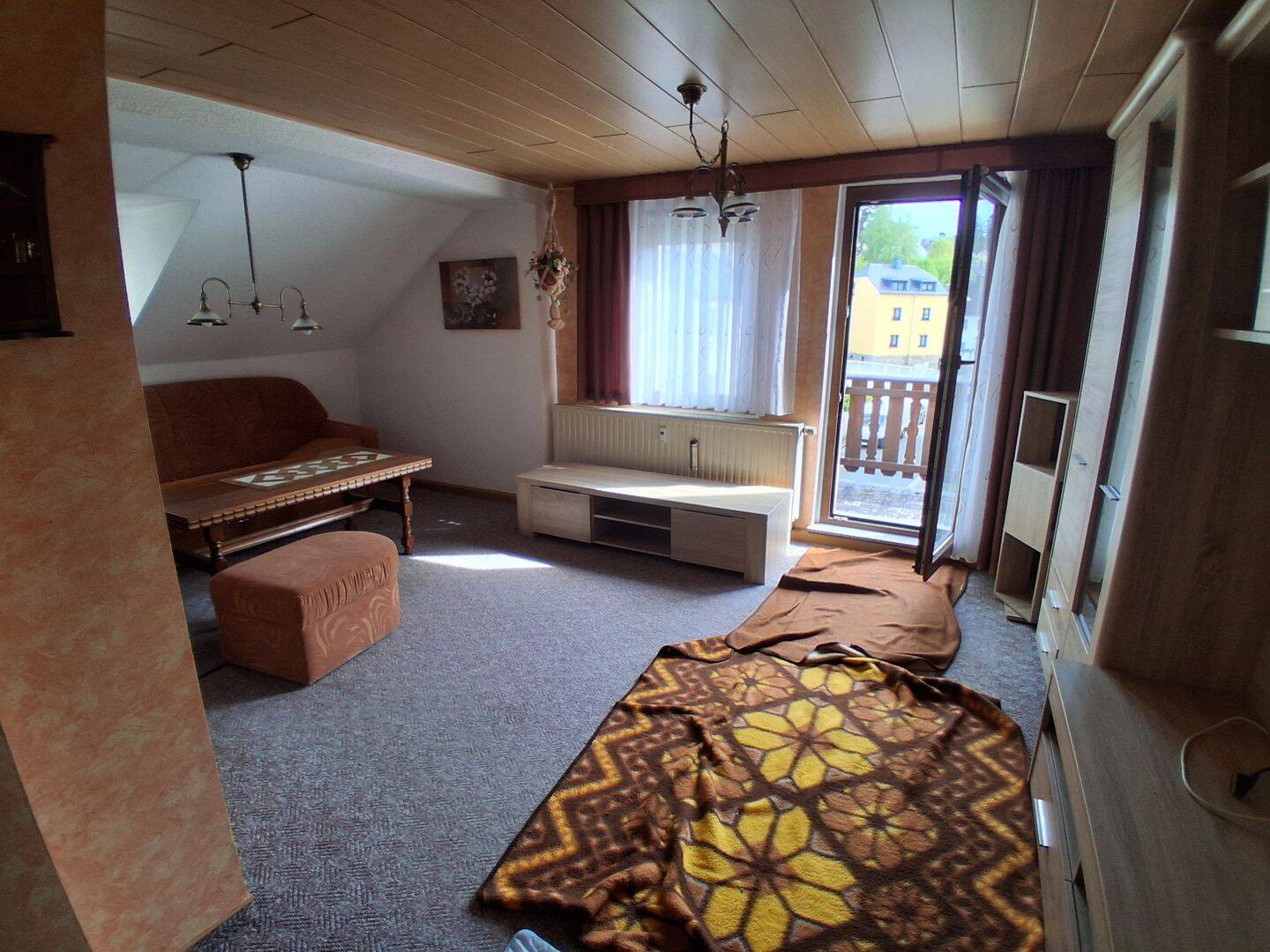 Dachwohnung mit Balkon, 7950 Zeulenroda-Triebes