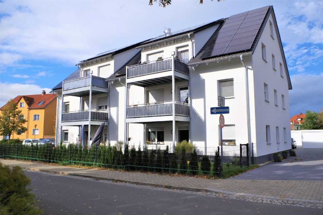 Zum 01.08.2026! Ruhig gelegene Maisonette-Wohnung – Hochwertig ausgestattet und mit Luftwärmepumpe!, 6796 Sandersdorf-Brehna