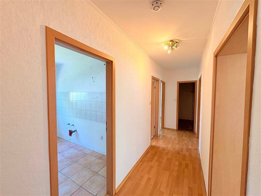 3-Zimmer-Wohnung mit Balkon in ruhiger Lage, 31226 Peine