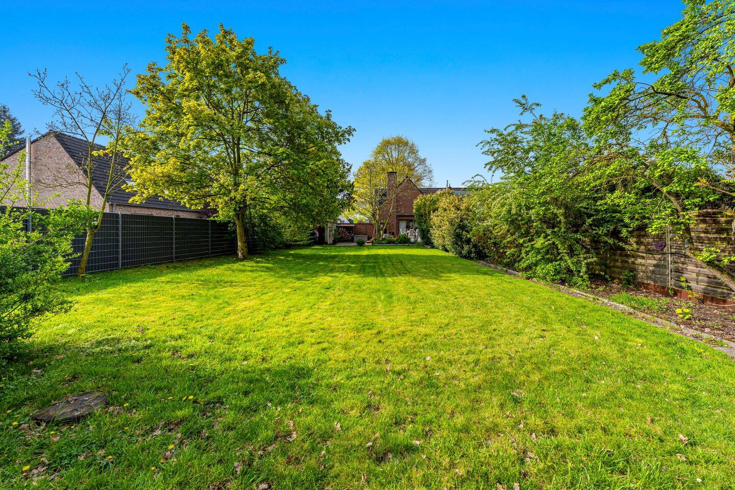 Familienglück in ruhiger Lage in Oberhausen-Schmachtendorf – 46147 Oberhausen – Vorschaubild 3