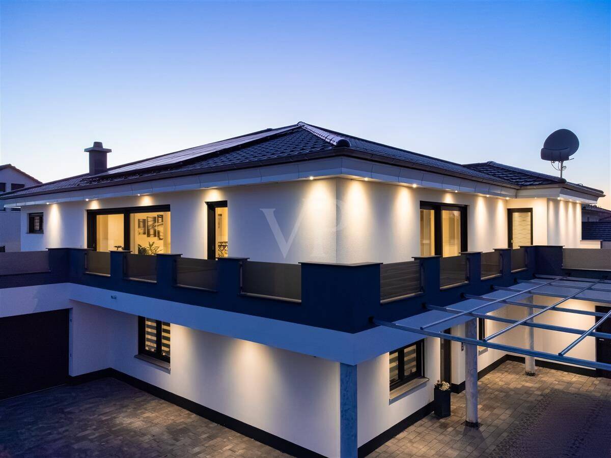 A+ Traumhaus mit Innenpool & Smarthome, 88450 Berkheim