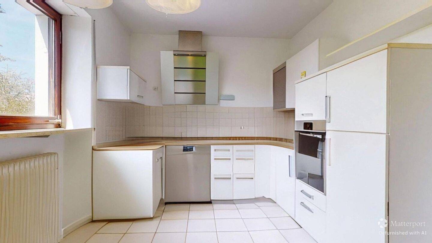 Attraktives Mehrfamilienhaus mit 3 Wohneinheiten und großem Entwicklungspotential, 80935 München (Feldmoching-Hasenbergl Milbertshofen-Am Hart)