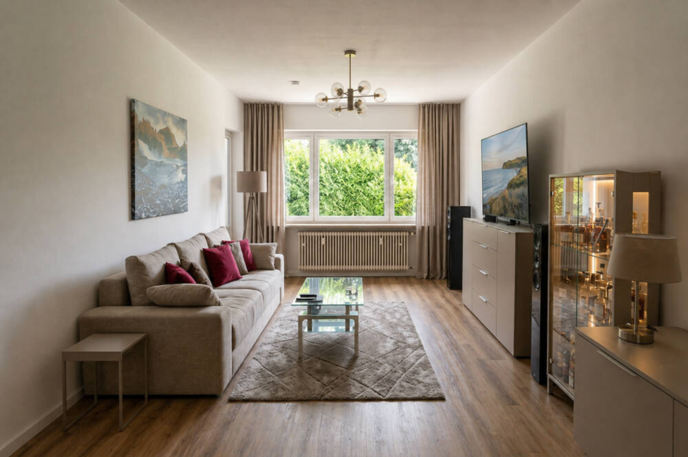 Vermietete 2,5-Zimmer-Erdgeschosswohnung mit Gartenzugang in Pinneberg, 25421 Pinneberg