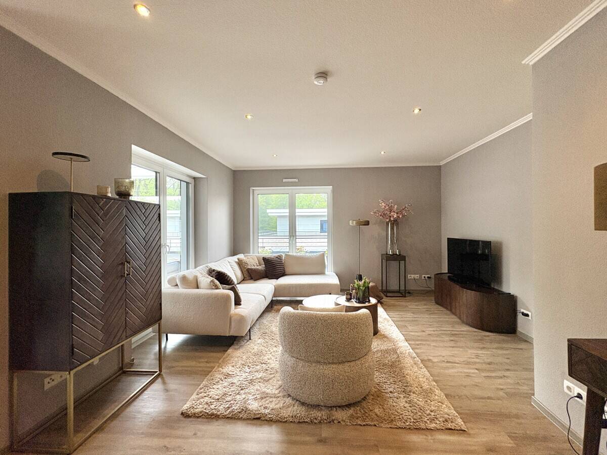 Luxuriöse Penthousewohnung mit direktem Aufzugzugang und großzügiger Dachterrasse in Lohne, 49393 Lohne (Oldenburg)