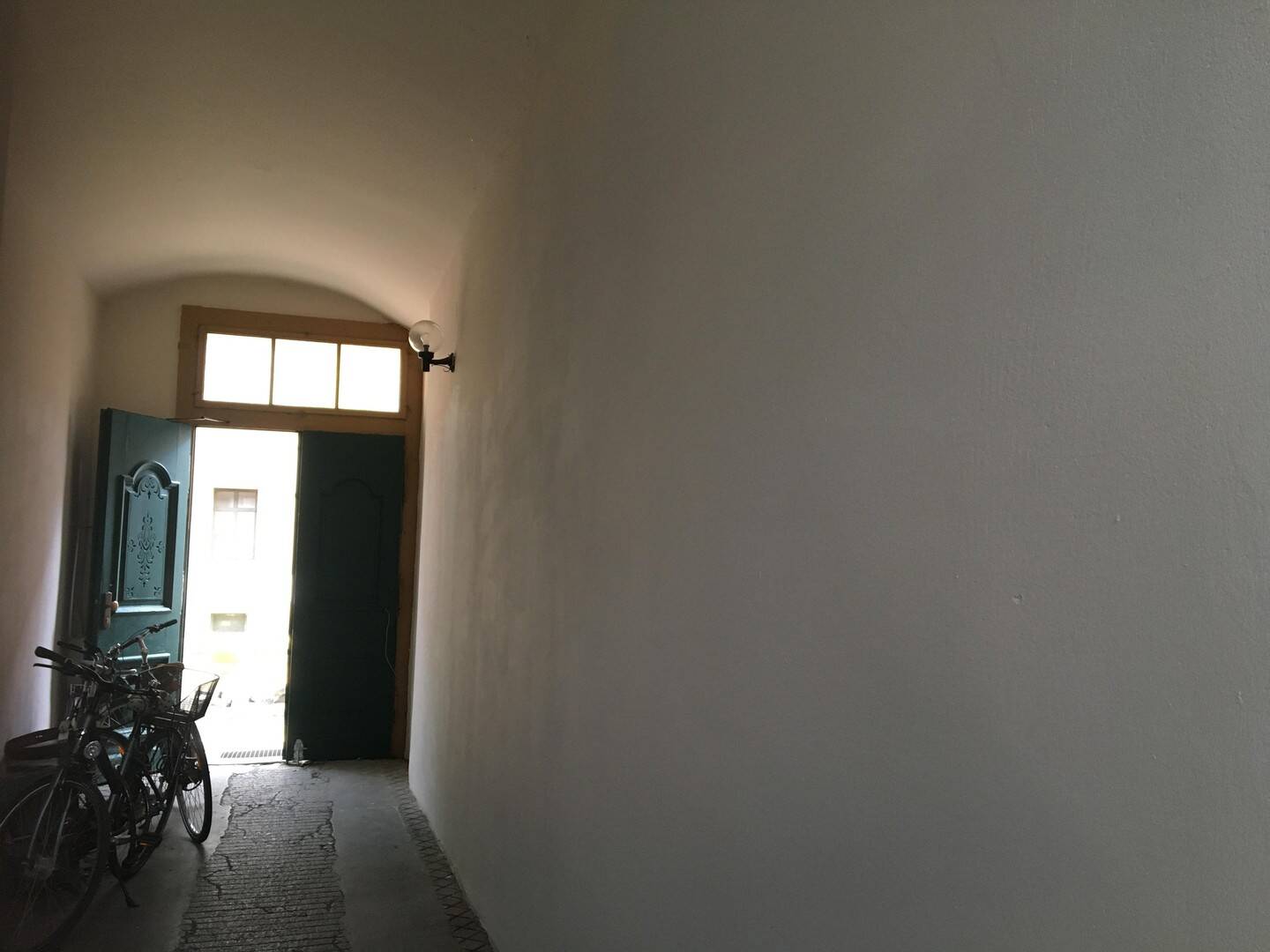 Möblierte 3 Zimmer Maisonette Wohnung in zentraler Lage zu vermieten, 4315 Leipzig (Neustadt-Neuschönefeld Sellerhausen-Stünz Volkmarsdorf)