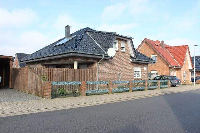 *** Sehr schönes, freistehendes Einfamilienhaus mit Terrasse und Garten in Rheine *** Ortsteil Rodde, 48432 Rheine
