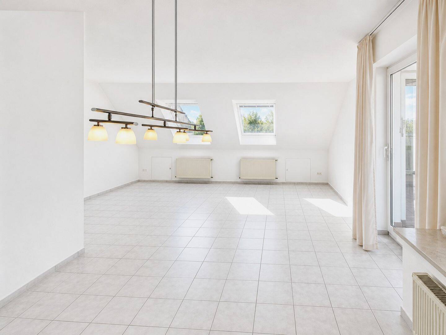 Bezugsfertige 3-Zimmer-Wohnung mit Balkon in Leverkusen-Pattscheid, 51381 Leverkusen (Bergisch Neukirchen Lützenkirchen Quettingen)