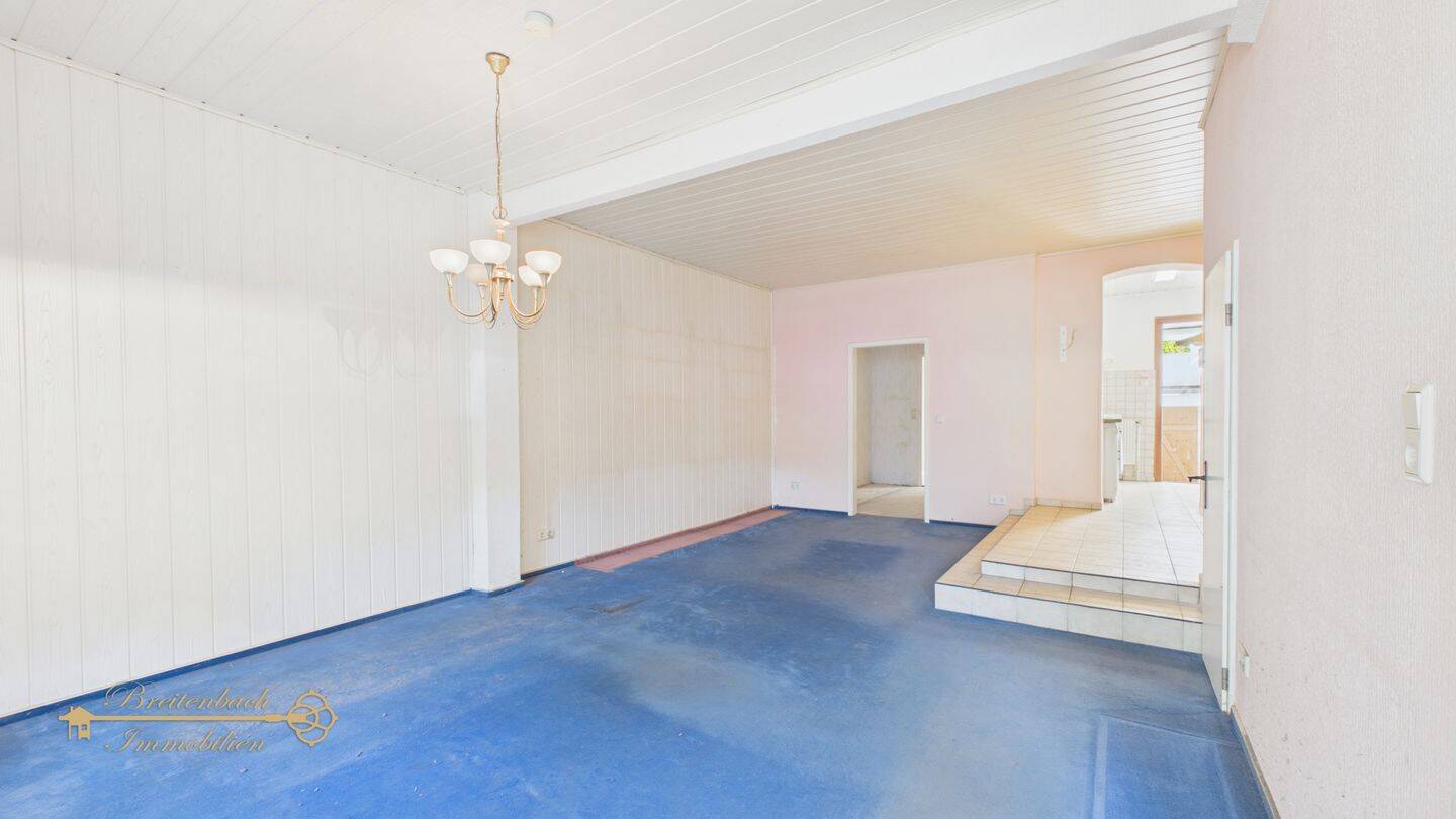 Bremen-Osterfeuerberg . Reihenmittelhaus mit viel Potenzial in zentraler Lage, 28219 Bremen