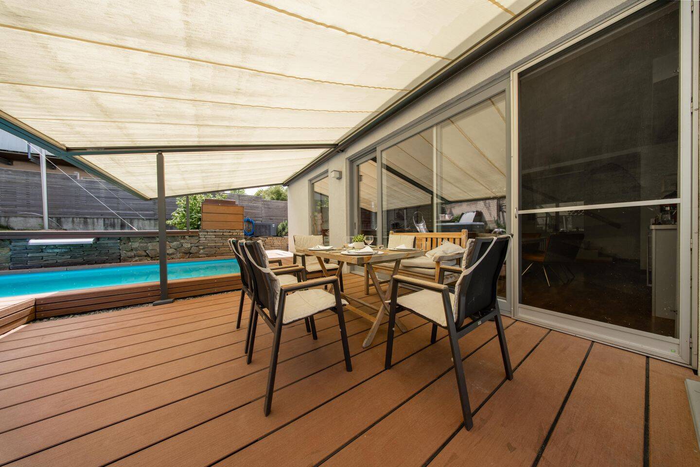 Familienglück in Ingelheim/Wackernheim – modernes Wohnen mit Garten und Pool, 55263 Ingelheim am Rhein (Wackernheim)
