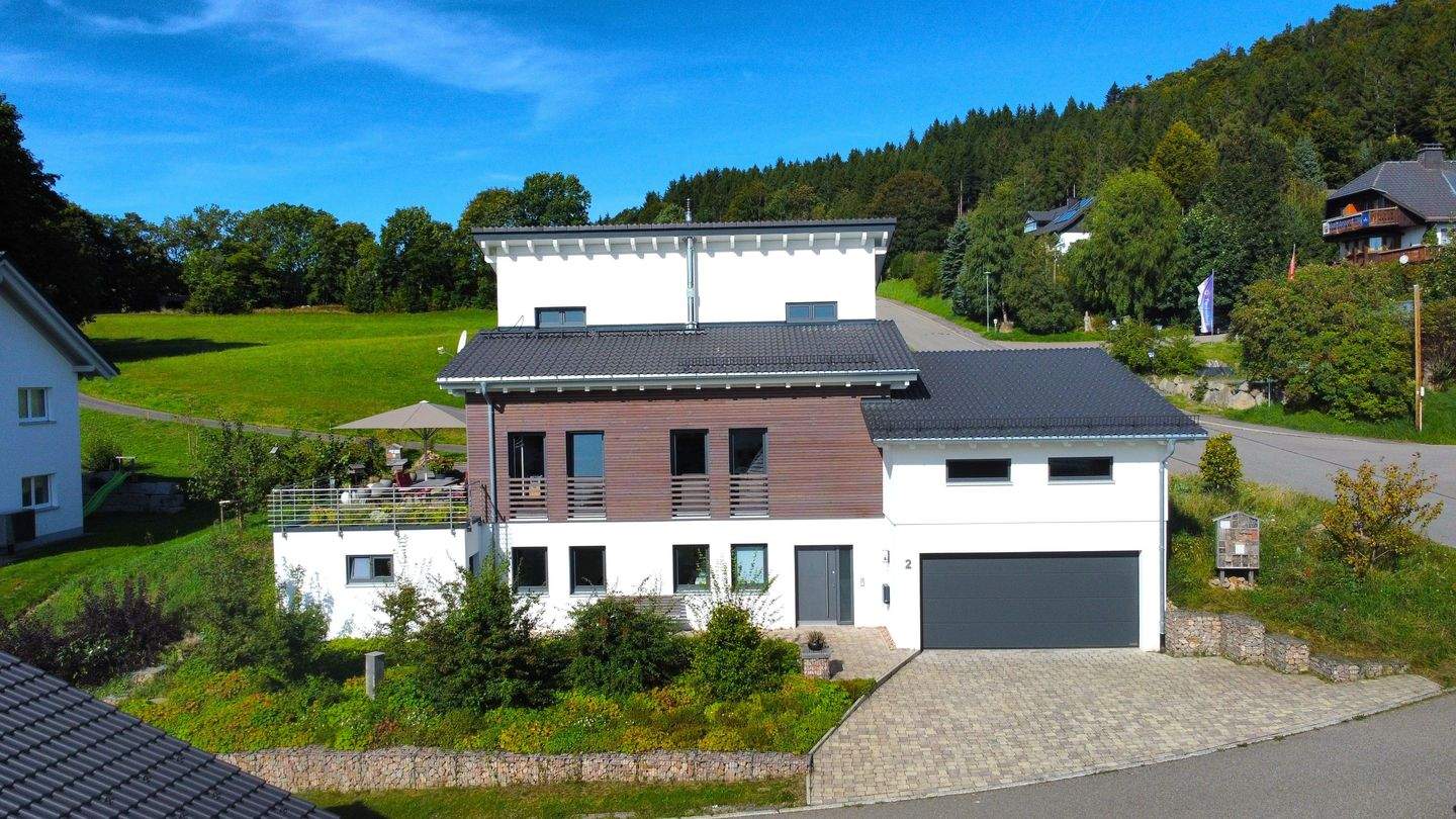 Hochwertiges und modernes Einfamilienhaus mit nachhaltiger Gebäudetechnik in Dachsberg zu verkaufen, 79875 Dachsberg (Südschwarzwald)