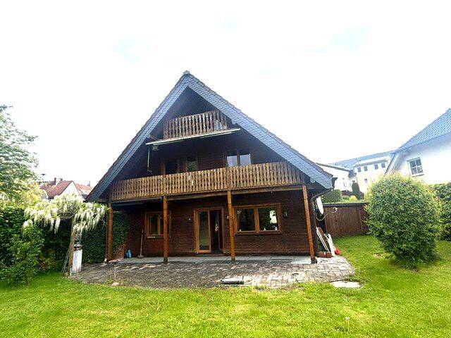 Attraktives Einfamilienhaus in idyllischer Lage von Balve-Eisborn, 58802 Balve