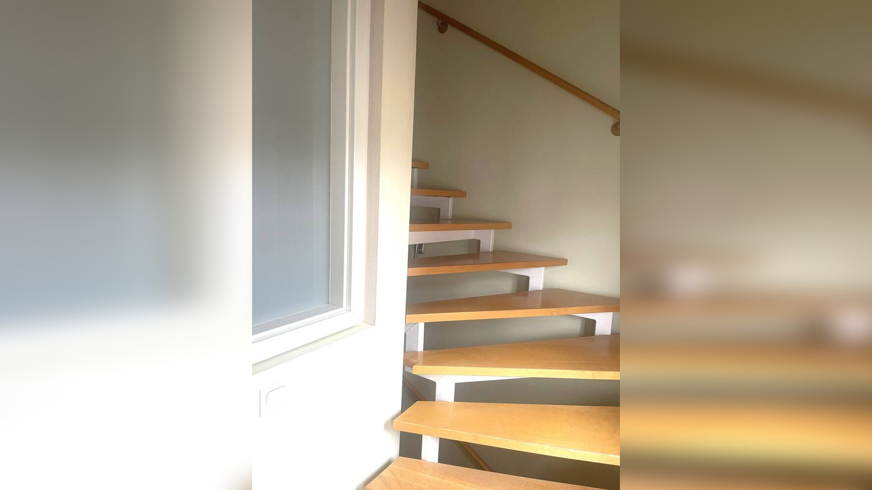 Immer obenauf! Dachgeschoss – 3 Zimmer – 1. OG – Balkon – renoviert – grüne Lage – Monsheim!, 67590 Monsheim