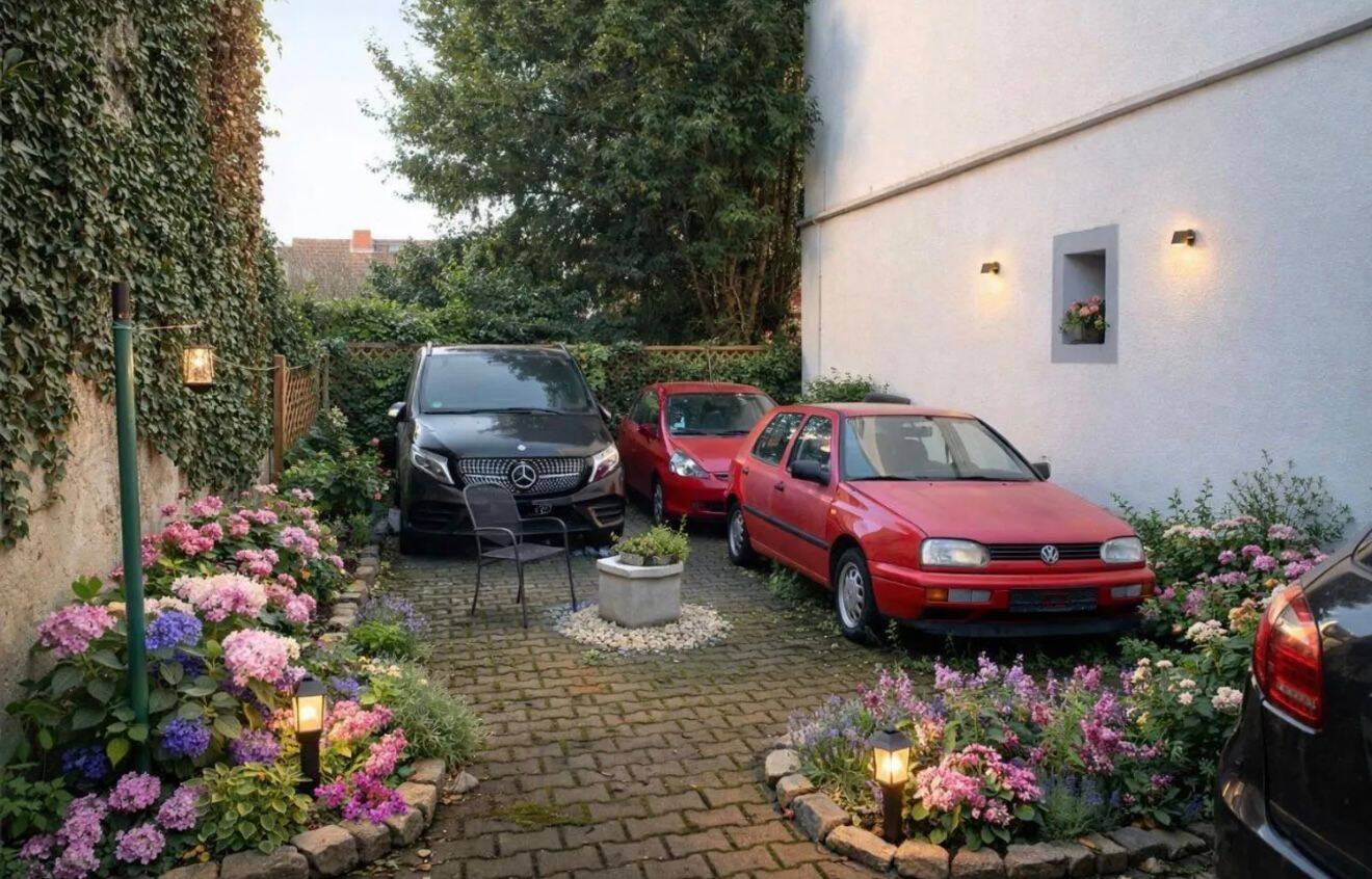 Attraktives Mehrfamilienhaus in Toplage am Schlosspark Wiesbaden-Biebrich 6 WE ca 414 qm, 65203 Wiesbaden (Biebrich Mainz-Amöneburg Schierstein)