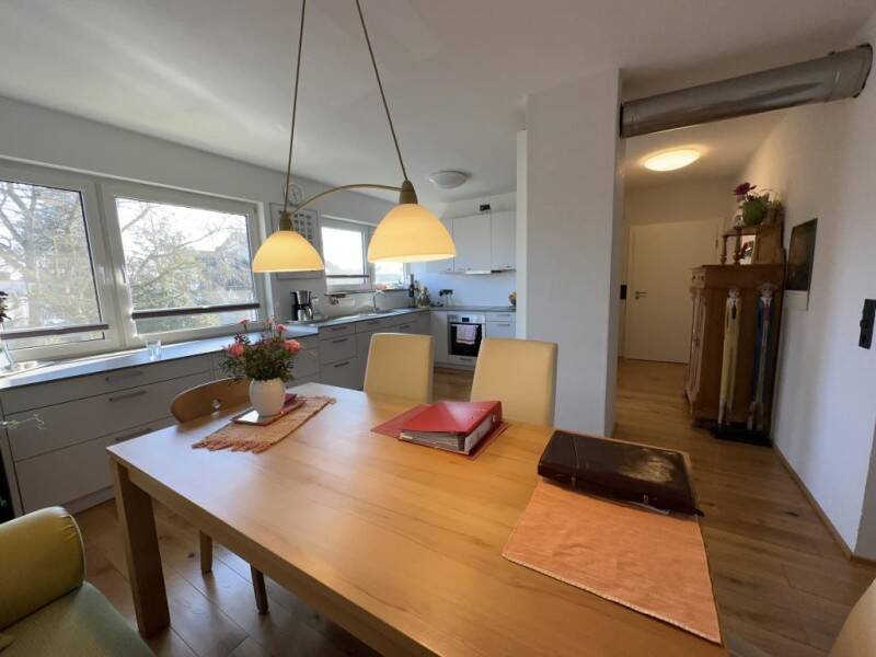 Hochwertiges Wohnen mit Herkulesblick! Modernisierte Eigentumswohnung mit Balkon und Garage – 34128 Kassel – Vorschaubild 3