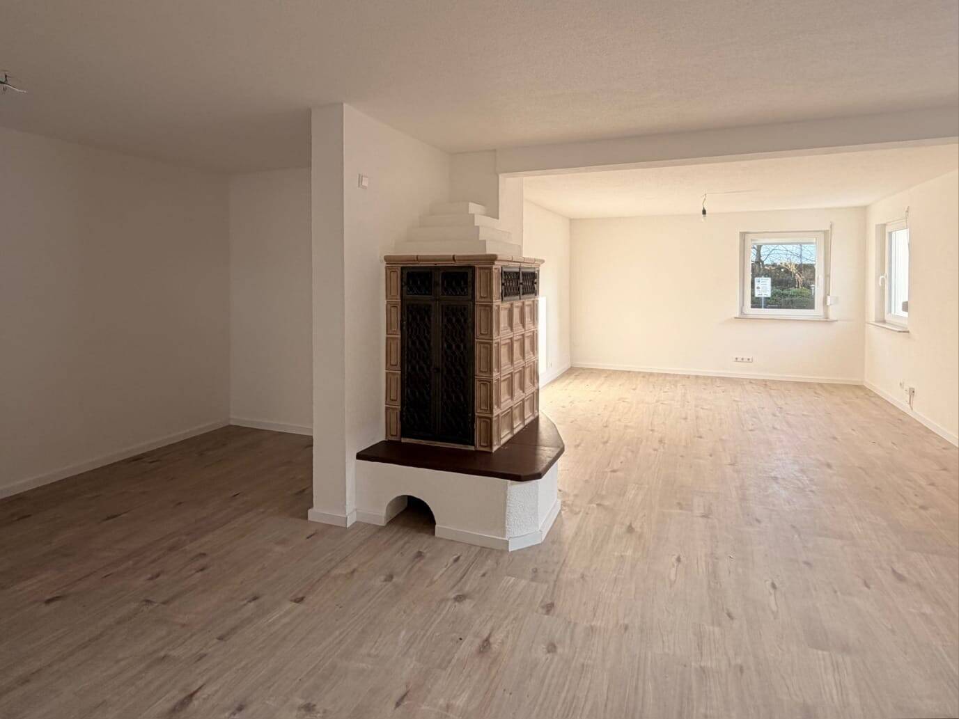 Exklusiv renovierte Doppelhaushälfte mit Charakter – Ihr neues Zuhause in Heilbronn-Sontheim, 74081 Heilbronn (Horkheim Klingenberg Sontheim)