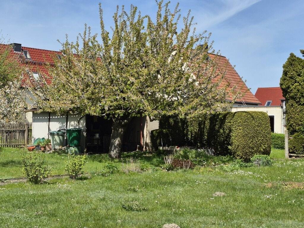 Einfamilienhaus in ruhiger Lage mit großem grünem Garten – 4349 Leipzig – Vorschaubild 3
