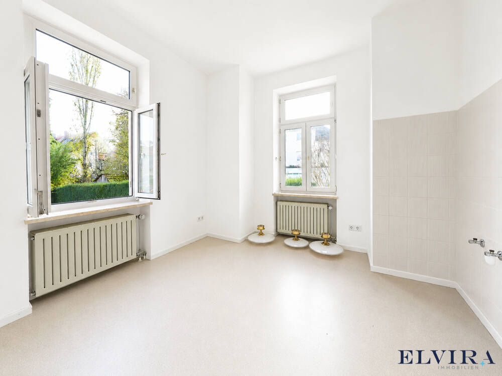 ELVIRA! Schönes Einfamilienhaus mit Einliegerwohnung, 82256 Fürstenfeldbruck