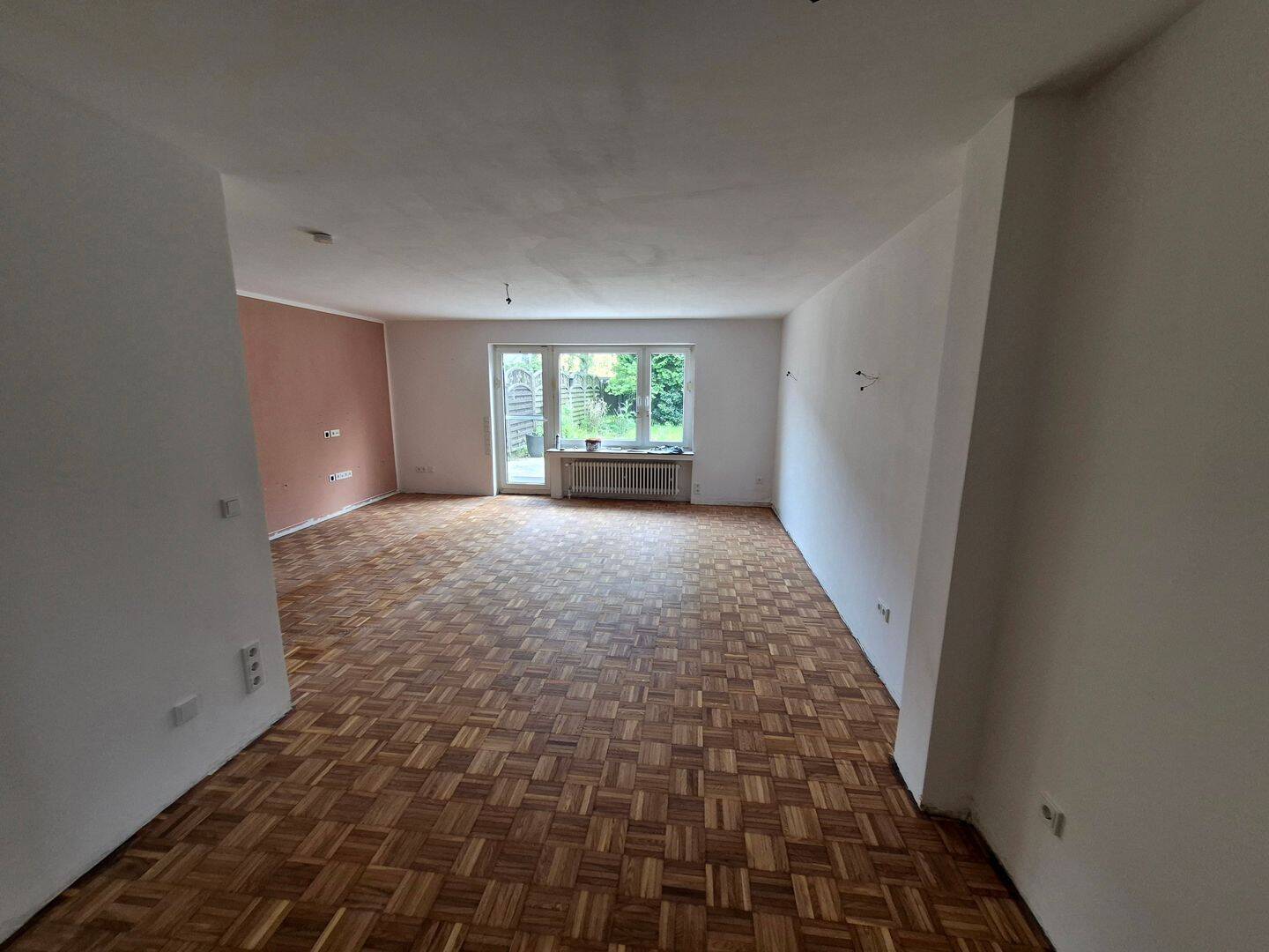 Familienfreundliches Reihenendhaus mit großzügiger Raumaufteilung in ruhiger Lage in Köln-Urbach, 51145 Köln (Porz Eil Elsdorf Urbach)