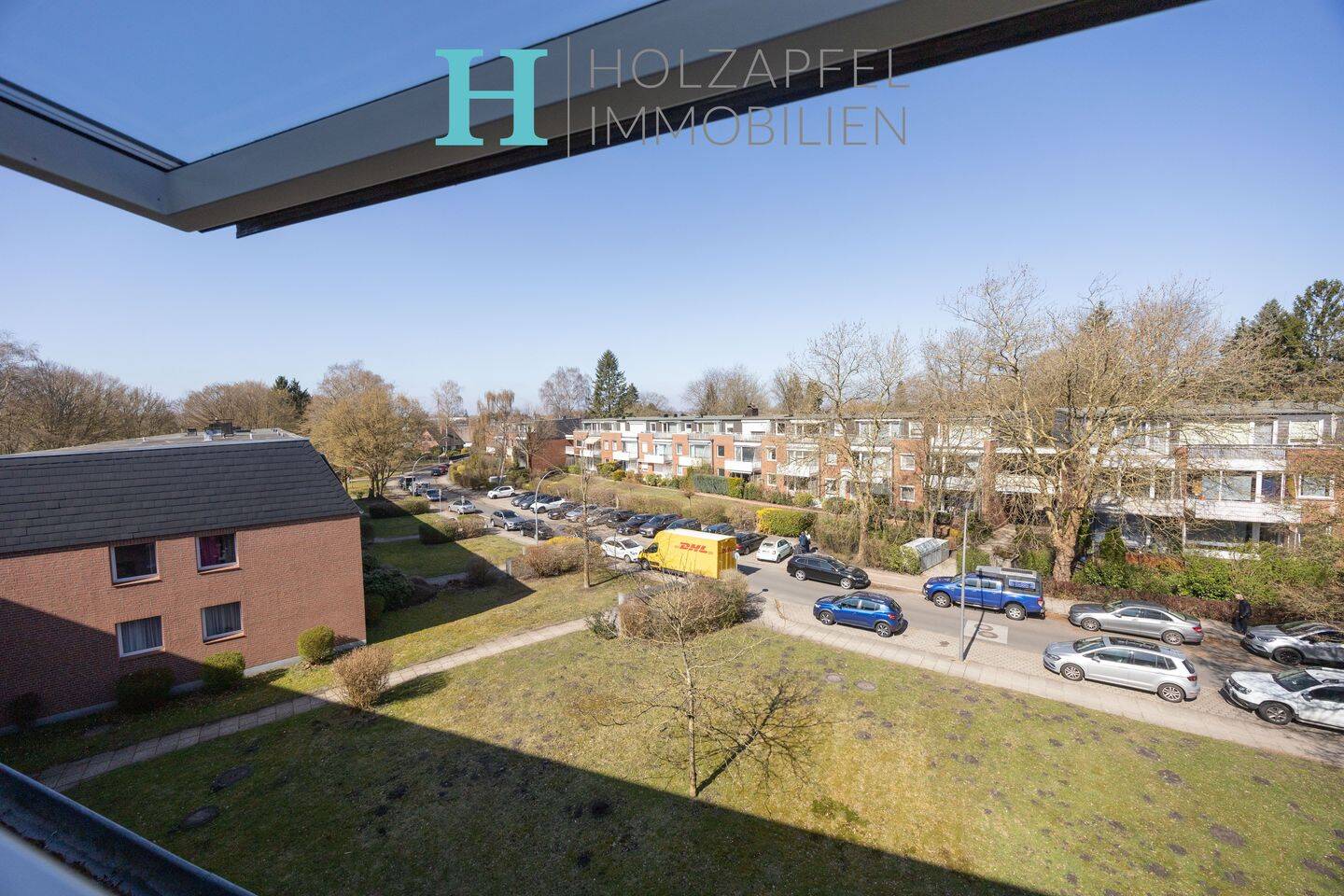 Helle Dachgeschosswohnung mit Schrägen und Charme – 22457 Hamburg – Vorschaubild 4