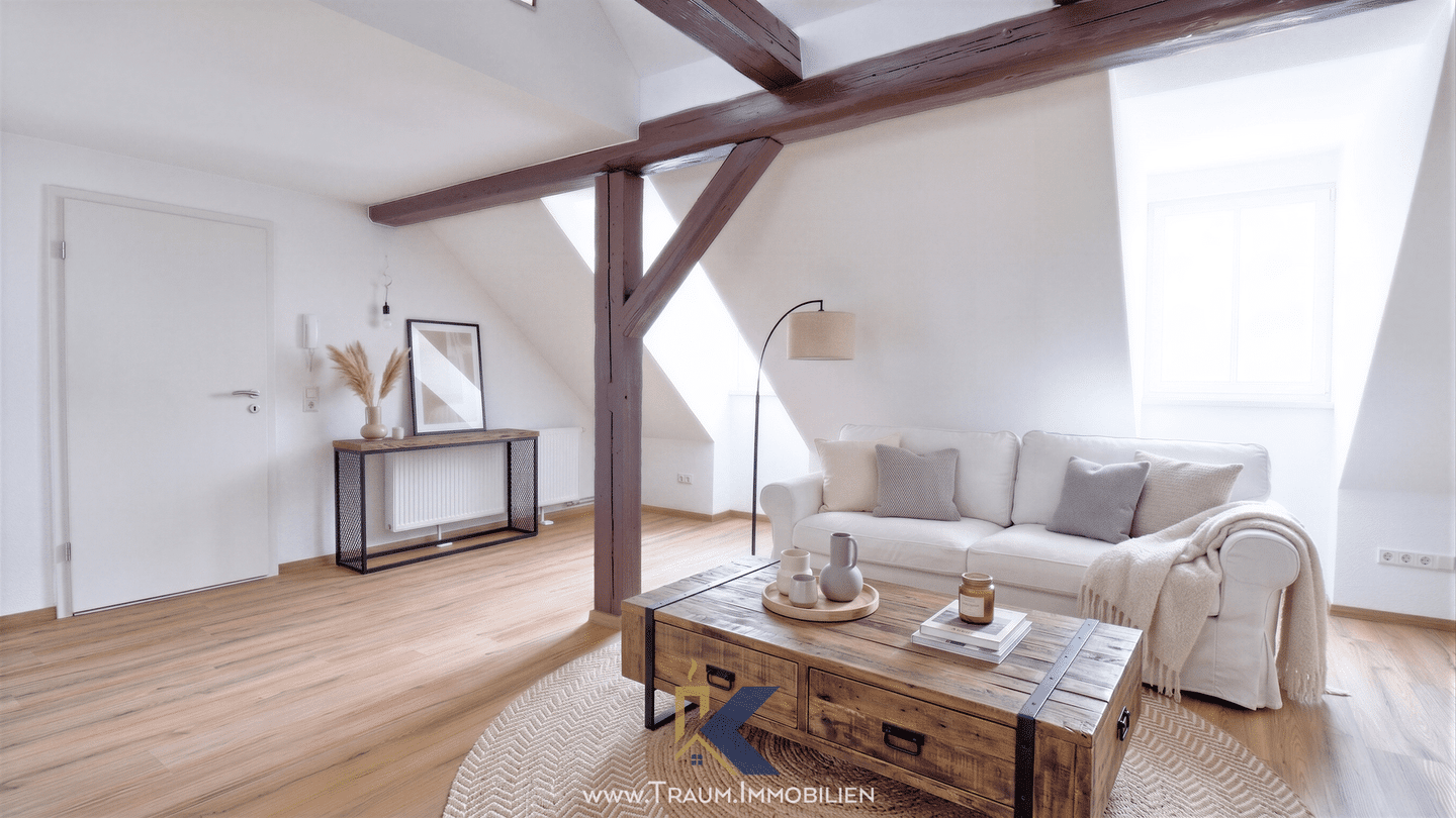 großzügige Dachgeschoss-Maisonettewohnung mit Galerie und Stellplatz, 99974 Mühlhausen/Thüringen