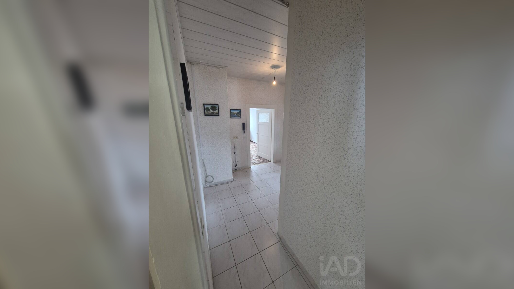 Tolle 5-Zimmer Wohnung mit Flair + ausgebautes DG in Toplage, 78549 Spaichingen
