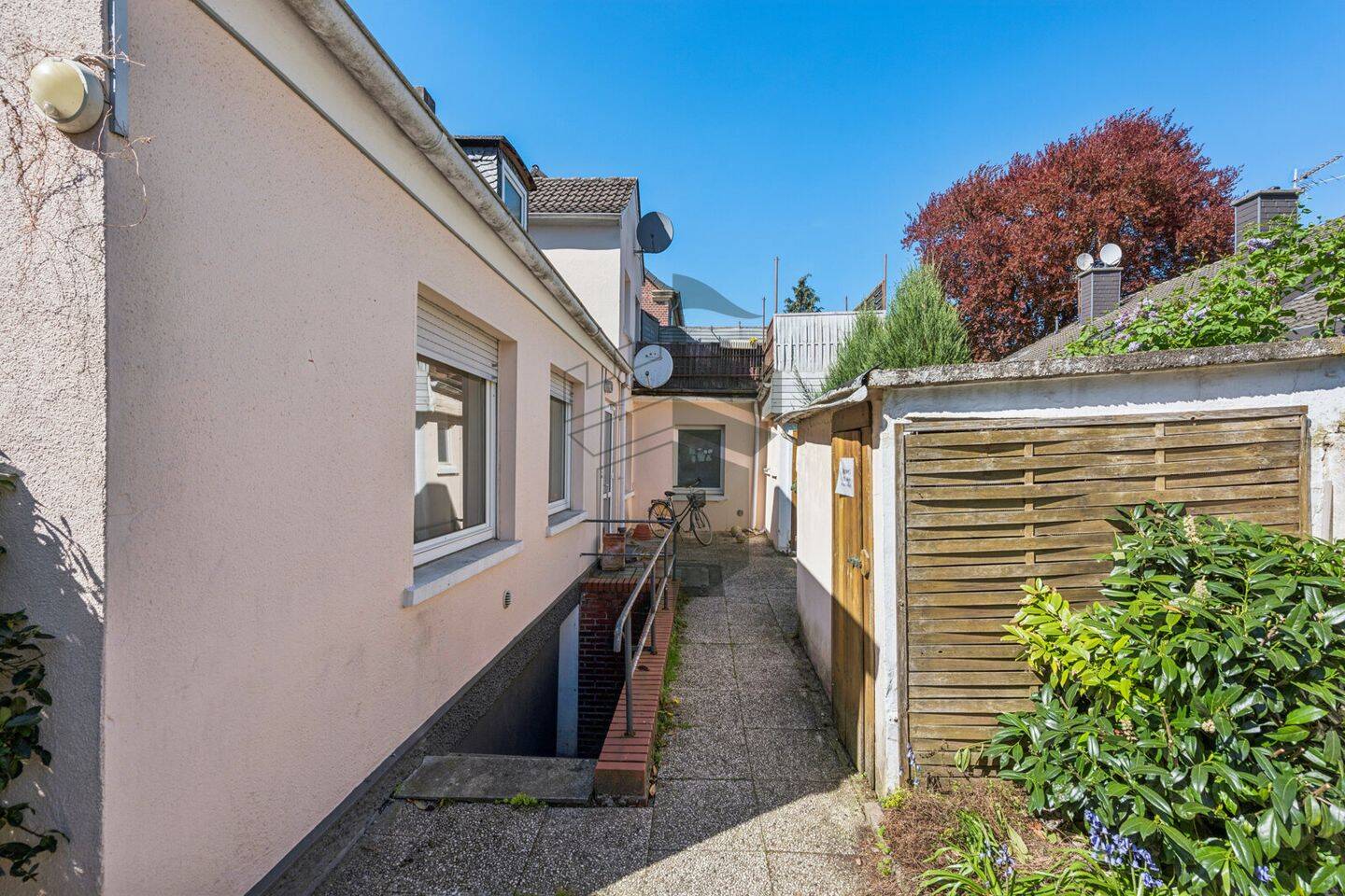 RHEINE: Zweifamilienhaus in Wietesch/Schleupe – Sanierungschance für Handwerker und Investoren, 48431 Rheine