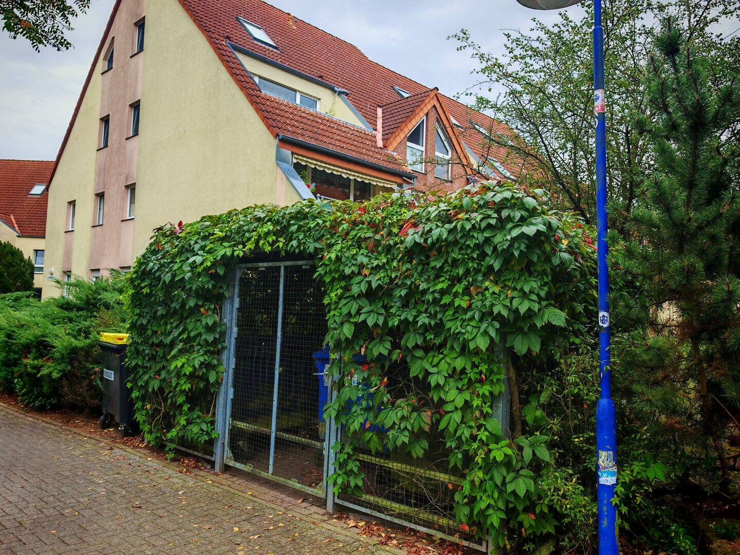 Gut geschnittene 2-Zimmer-Wohnung mit Balkon Stellplatz Entwicklungspotenzial in Müncheberg, 15374 Müncheberg