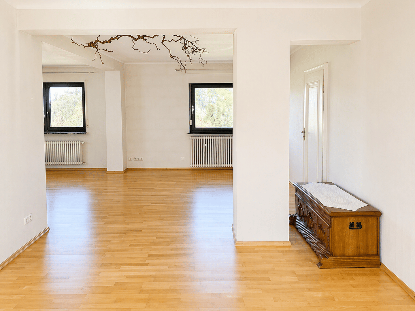 Einziehen und wohlfühlen – gepflegte Liegenschaft mit Charme und viel Platz, 55777 Berschweiler bei Baumholder