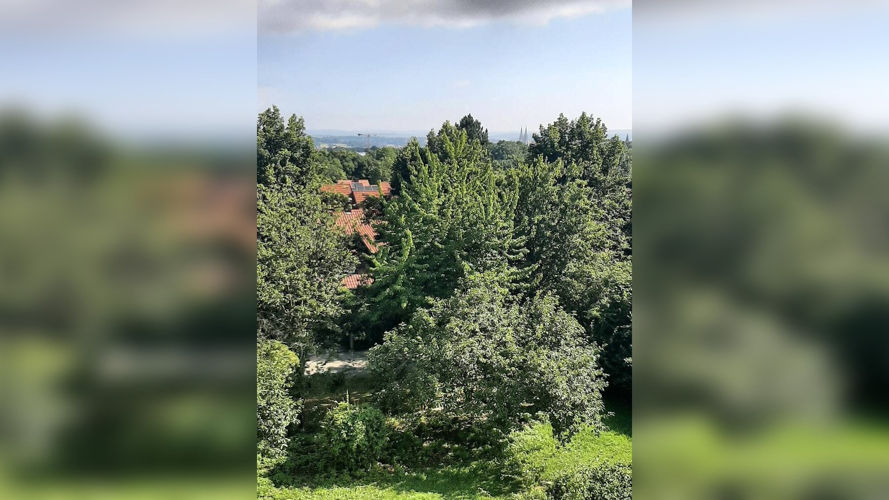Attraktive und geräumige 2-Zimmer-Maisonette-Wohnung, 93051 Regensburg (Galgenberg Großprüfening-Dechbetten-Königswiesen Kumpfmühl-Ziegetsdorf-Neuprüll)