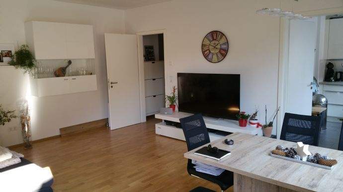 Helle 3- Zimmer- Wohnung mit Südterrasse.. im Herzen von Sommerhausen!, 97286 Sommerhausen