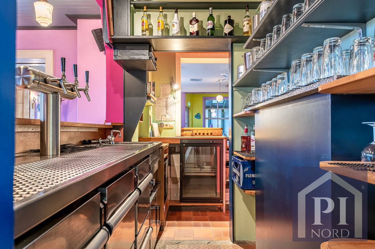 Ihre Chance: Restaurant mit neuer Konzession + Laden & Wohnung unter einem Dach, 24259 Westensee