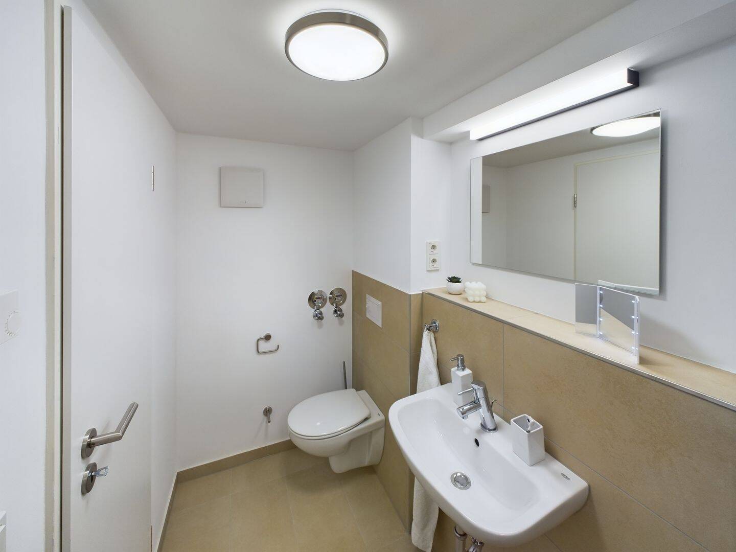 Möblierte all-inclusive Maisonette mit Balkon | Maisonette Prime – 26122 Oldenburg (Oldb) – Vorschaubild 3