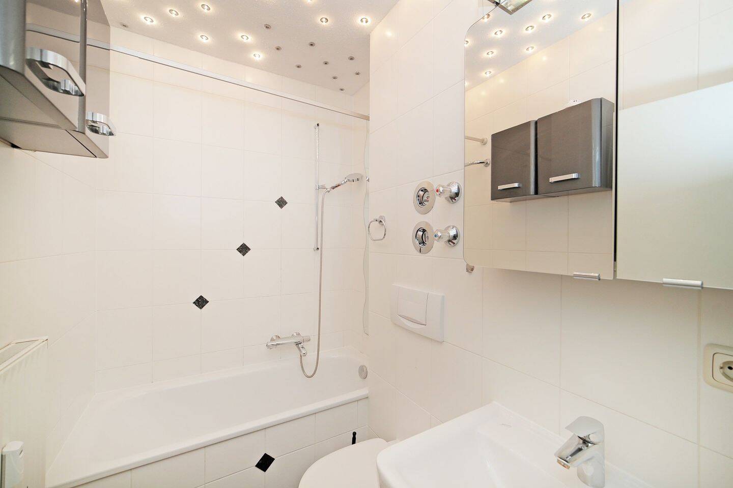 Harlaching zum Wohlfühlen: 2-Zimmer-Wohnung mit U-Bahn-Anbindung – 81545 München – Vorschaubild 3
