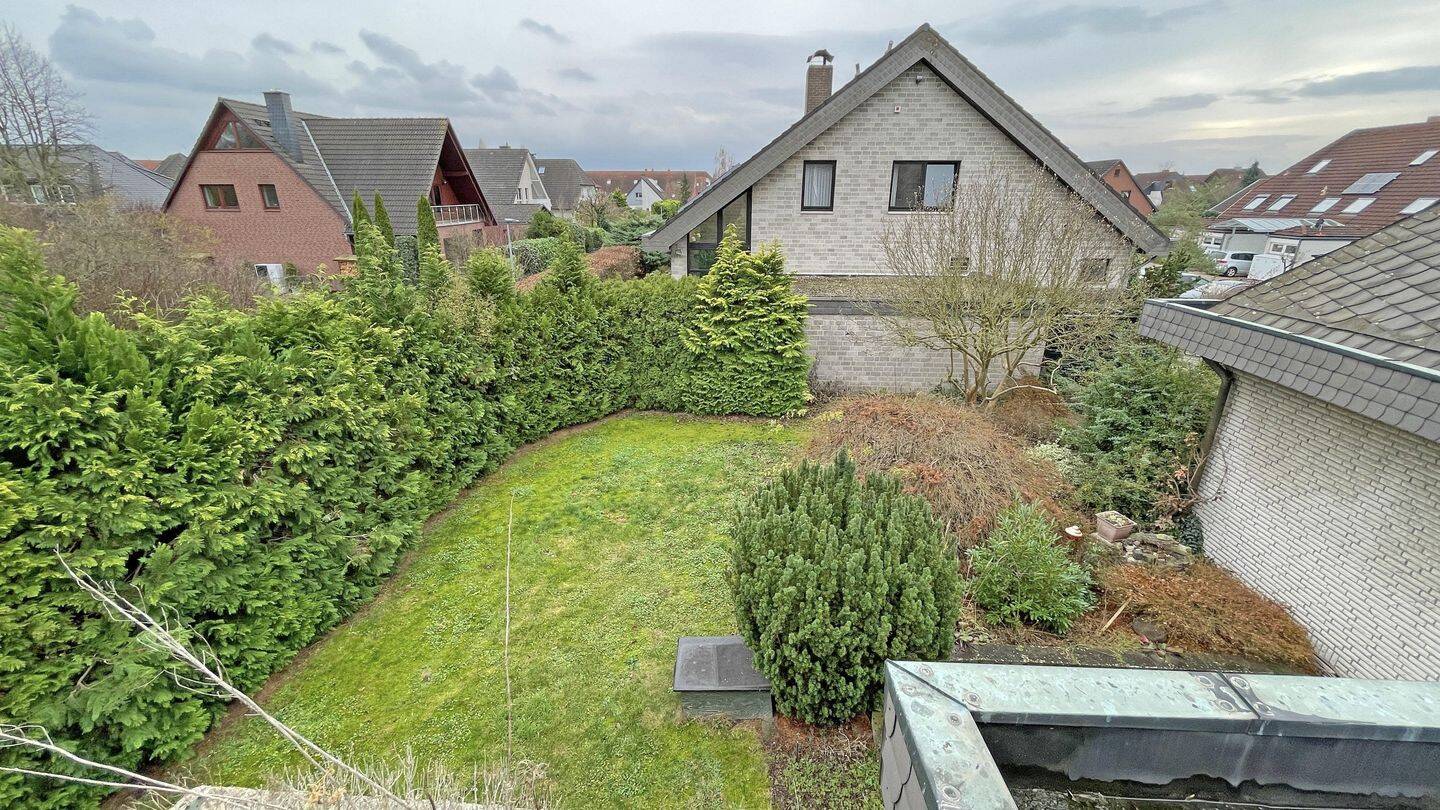 Familientraum in gesuchter, grüner Lage in Isernhagen-Altwarmbüchen – attraktives EFH mit Garten & Doppelgarage, 30916 Isernhagen
