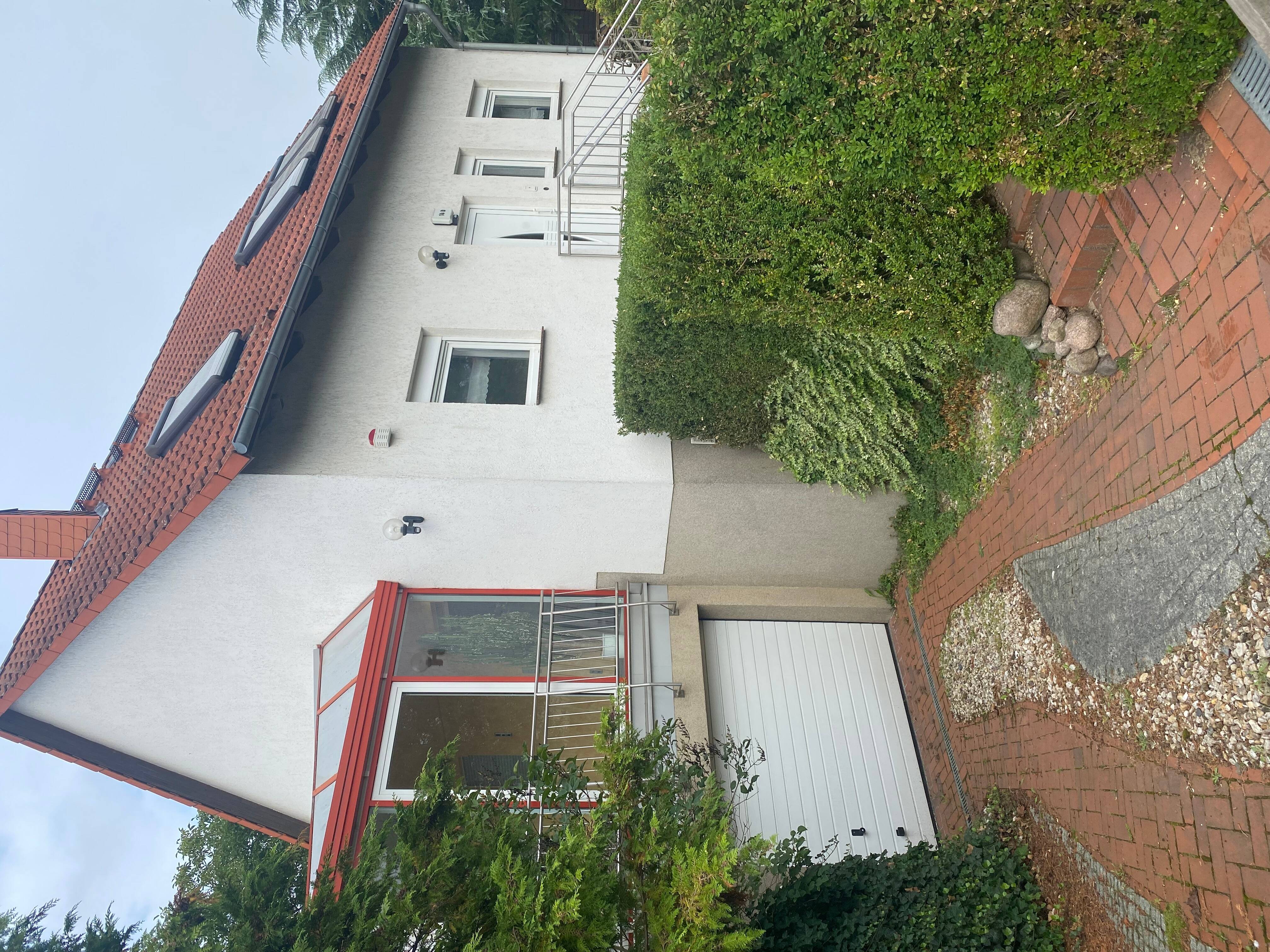 image-72695393