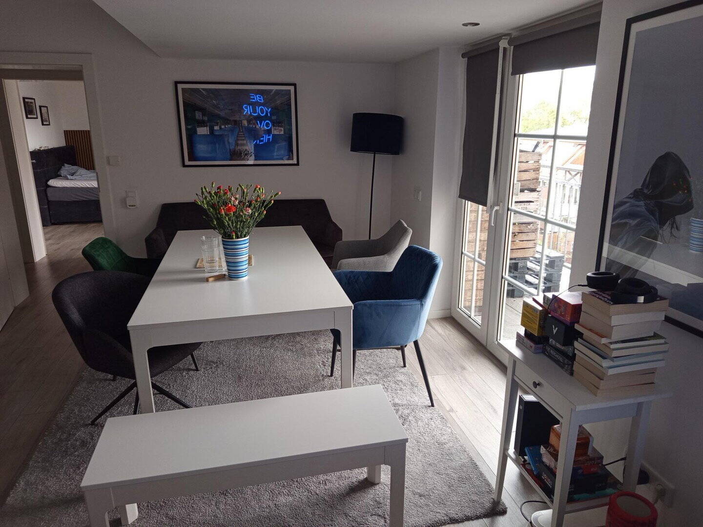 Moderne, lichtdurchflutete Eigentumswohnung mit großem Balkon in zentraler Lage von Frechen, 50226 Frechen