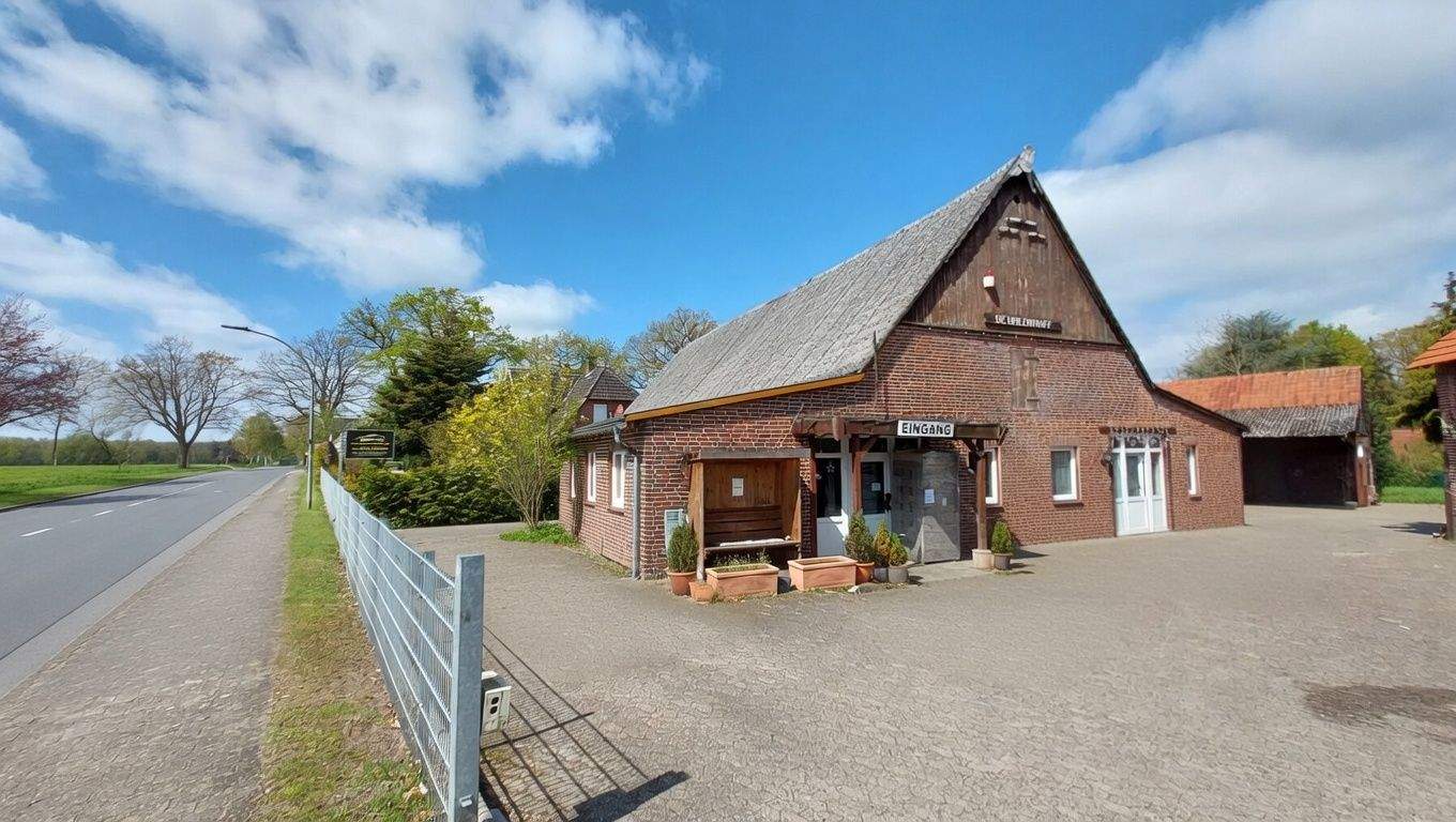 Anwesen mit Wohnhaus, Gewerbeflächen,Kfz-Werkstatt und mehr, 29643 Neuenkirchen