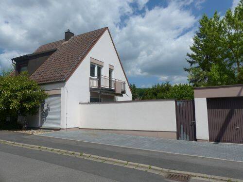 Einfamilienhaus mit Einliegerwohnung in 97456 Dittelbrunn / Schweinfurt (ID 10677), 97456 Dittelbrunn