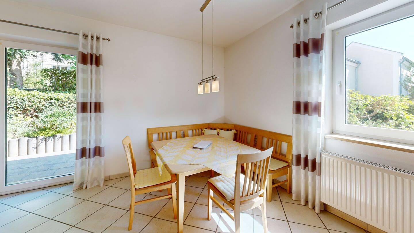 Gepflegte Doppelhaushälfte mit Garten und Garage in begehrter Lage von Passau-Grubweg, 94034 Passau (Altstadt Grubweg Hacklberg Hals)