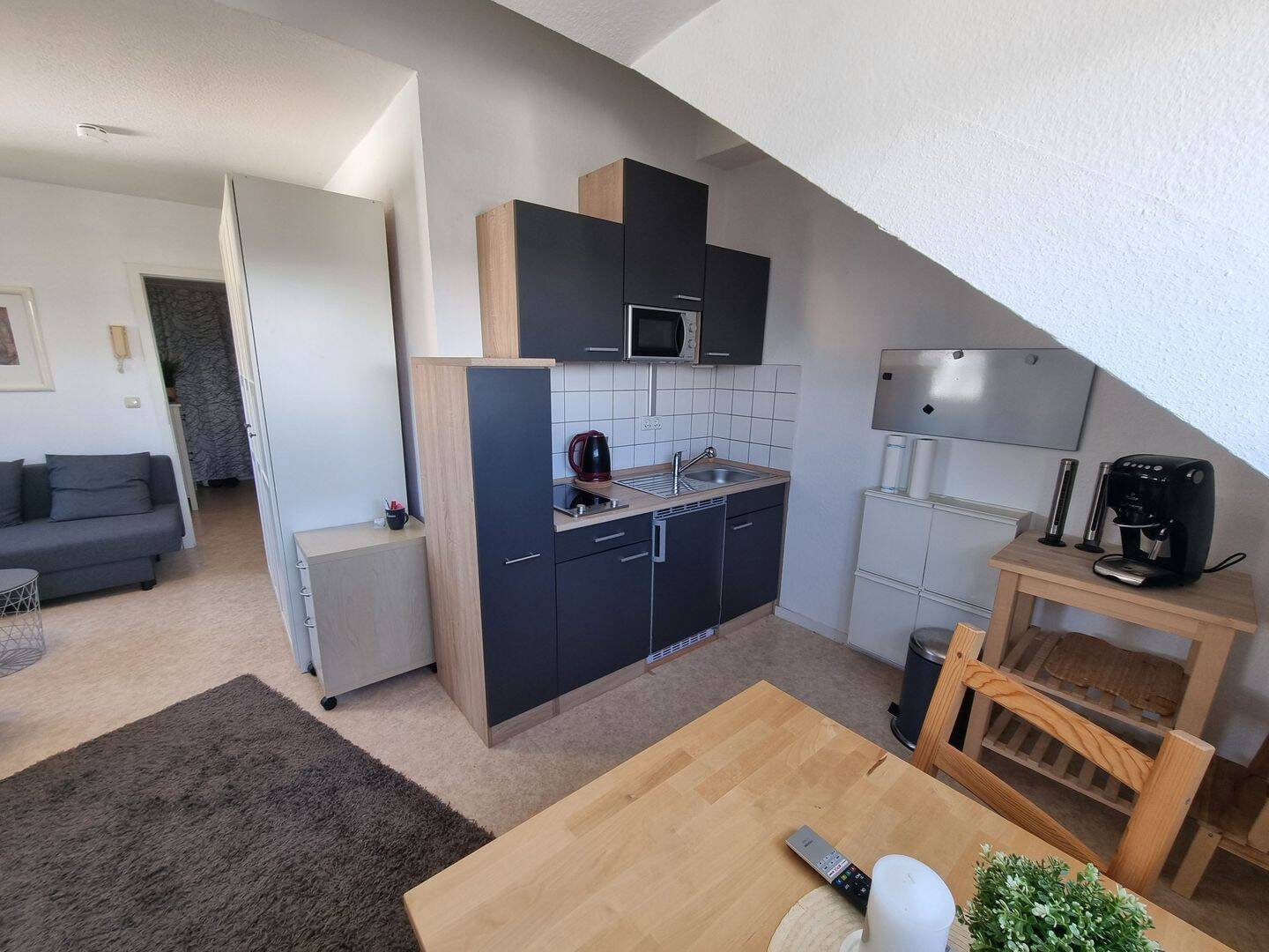 Trier-Feyen: Möblierte 1-Zimmer-Appartement ca. 28 m² in ruhiger Wohnlage, 54294 Trier