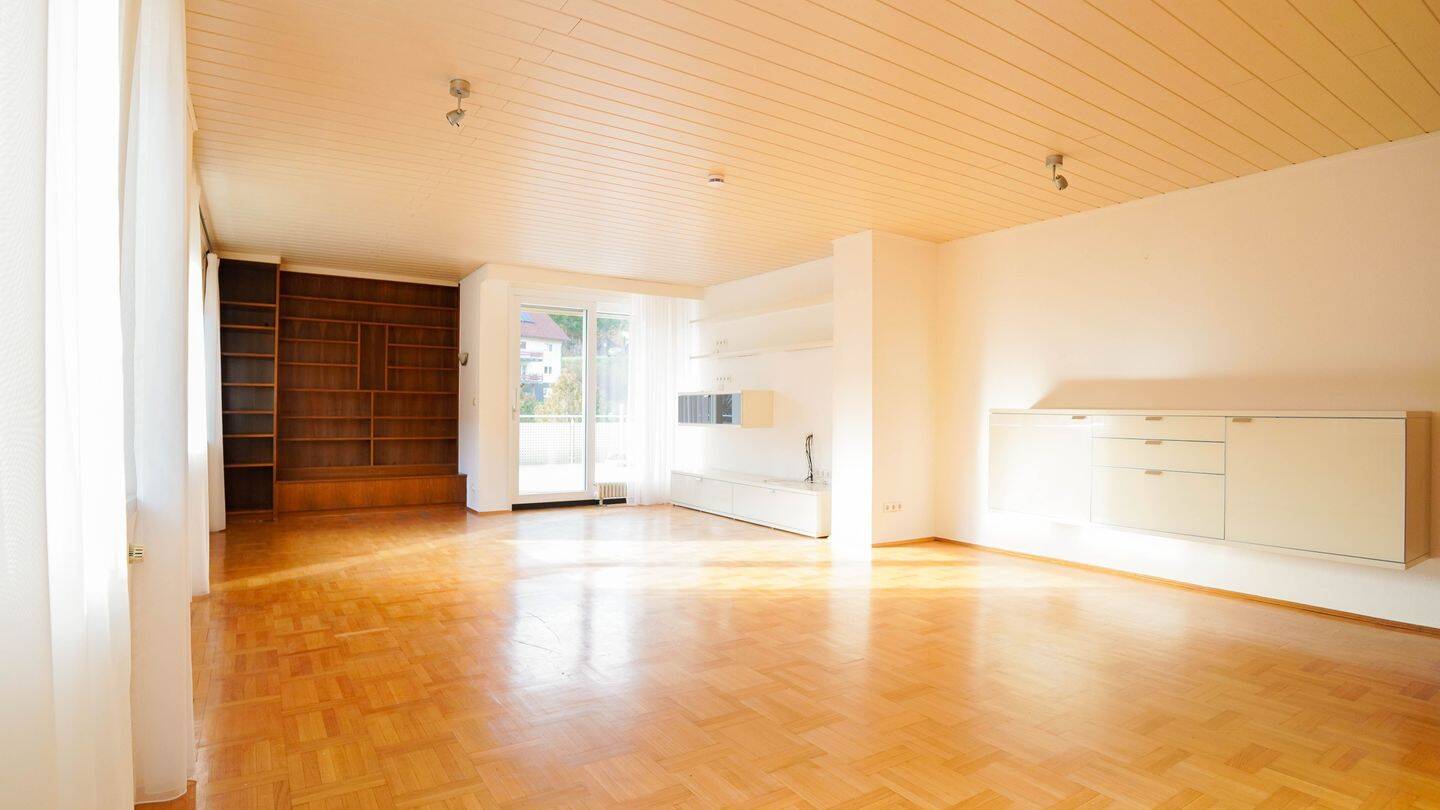 Großzügiges Zuhause in ruhiger Lage mit Sonnenterrasse und Gartenparadies, 78147 Vöhrenbach