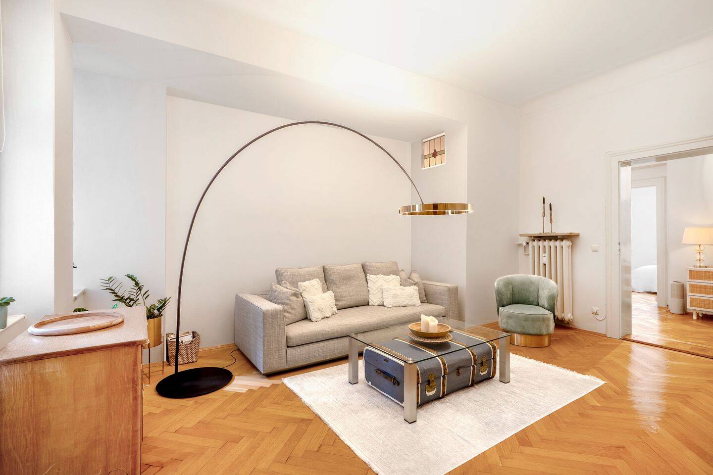 Charmante Stil-Altbauwohnung mit großem Balkon. Zeitlose Schönheit & echtes Wohngefühl. – 80797 München – Vorschaubild 3