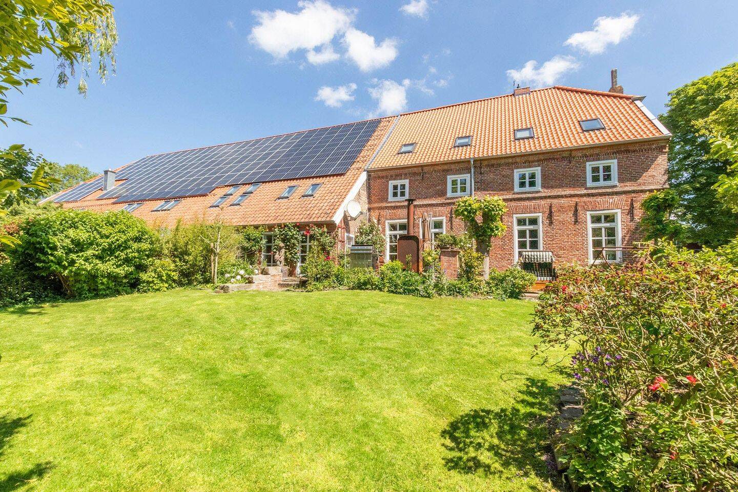Elegantes Loft ‘Backhaus’ mit Terrasse und Kaminofen im Süderhof, 26736 Krummhörn