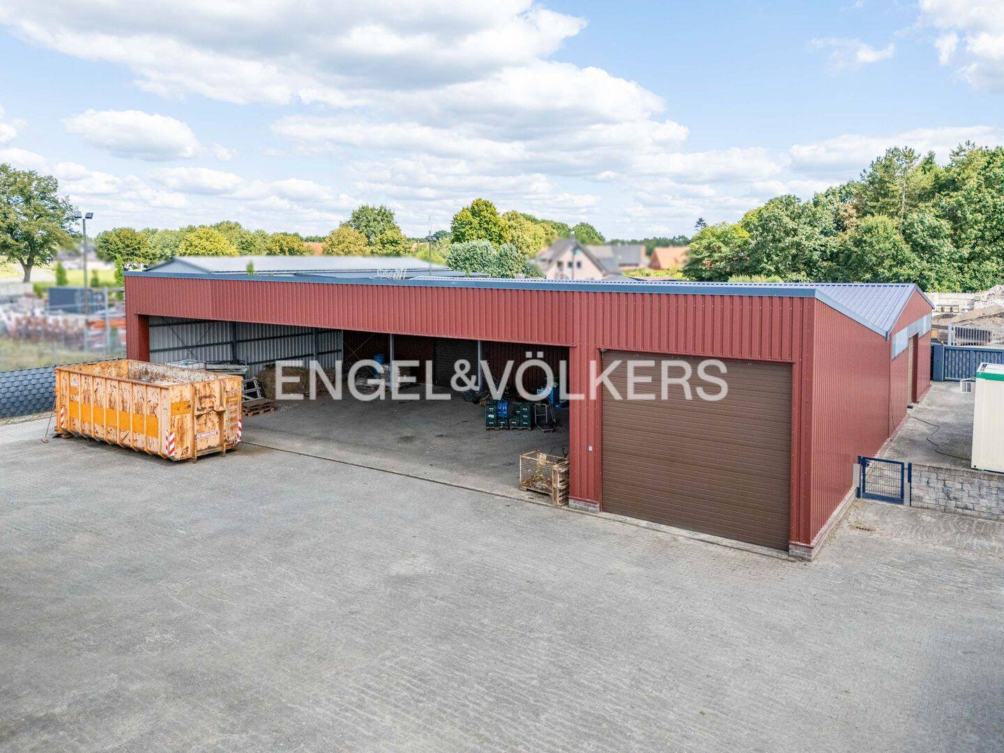 Exklusives Wohnhaus mit Reitanlage, Reithalle & PV-Anlage – Wohnen & Pferdehaltung vereint, 49779 Oberlangen