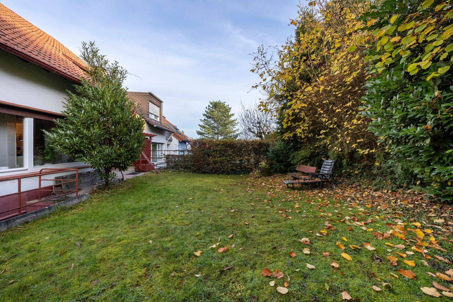 Trier-Kürenz: Gepflegtes Reihenendhaus mit ca. 120 m² WFL, EBK, Terrasse mit Garten und Balkon, 54296 Trier